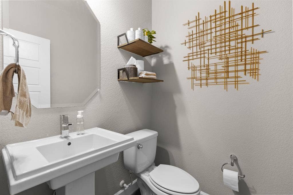 5417 Harbour Road, Richardson, TX 75082 5417 Harbour Road, Richardson, TX 75082