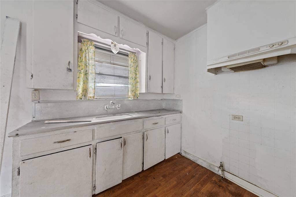 2209 Cleveland Avenue, Waco, TX 76706 2209 Cleveland Avenue, Waco, TX 76706