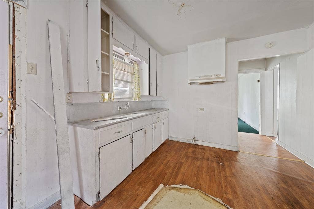 2209 Cleveland Avenue, Waco, TX 76706 2209 Cleveland Avenue, Waco, TX 76706