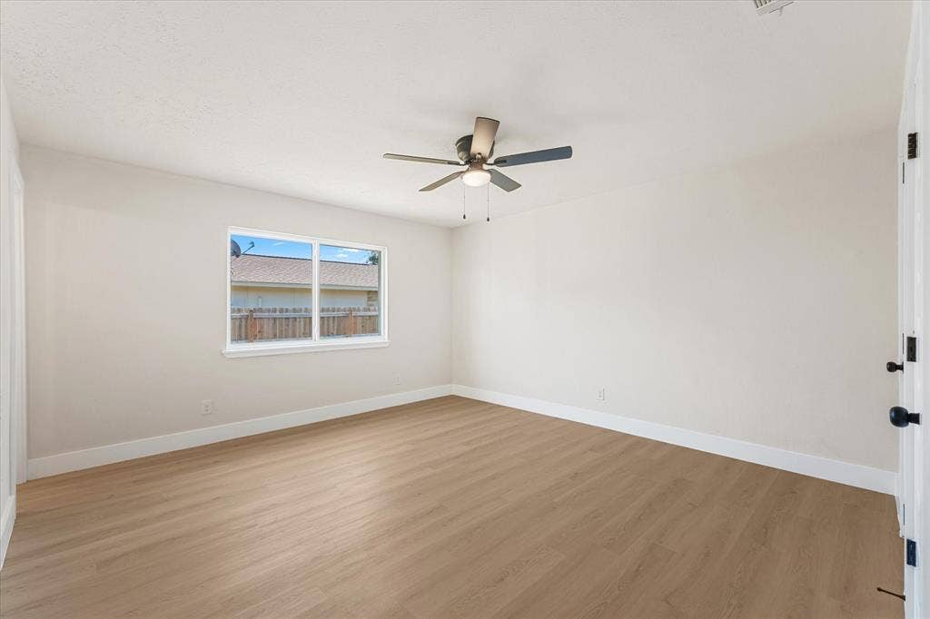 7310 Flameleaf Place, Dallas, TX 75249 7310 Flameleaf Place, Dallas, TX 75249