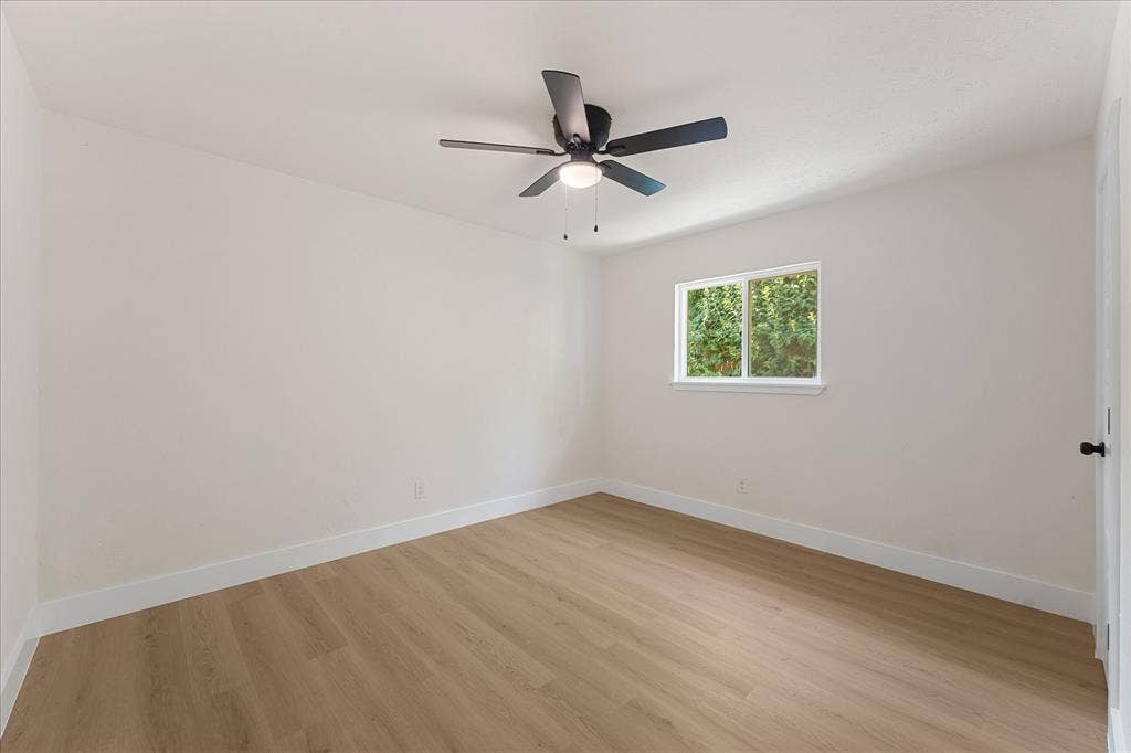 7310 Flameleaf Place, Dallas, TX 75249 7310 Flameleaf Place, Dallas, TX 75249