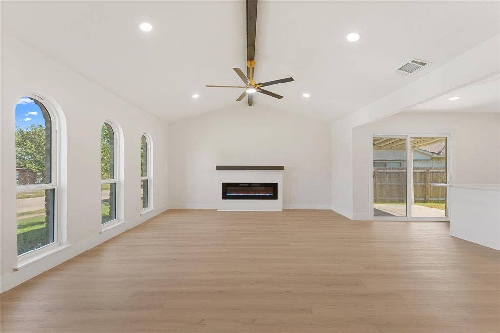 7310 Flameleaf Place, Dallas, TX 75249 7310 Flameleaf Place, Dallas, TX 75249