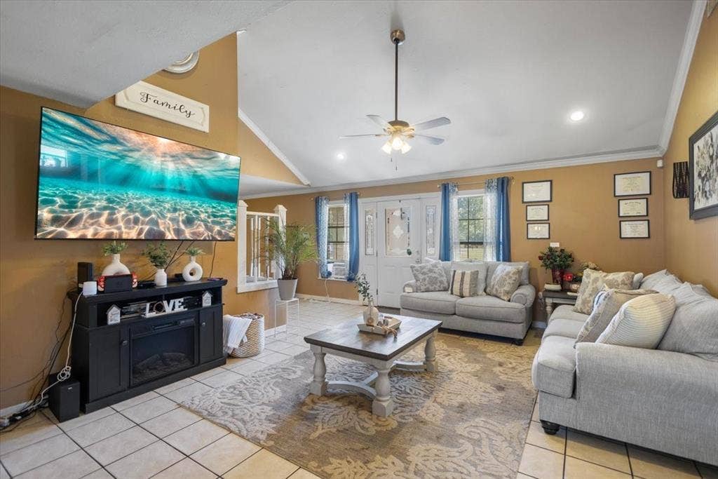 758 County Road 37, Tyler, TX 75706 758 County Road 37, Tyler, TX 75706