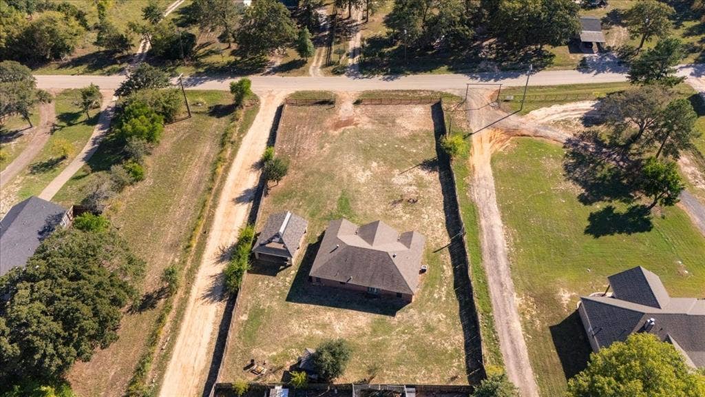 758 County Road 37, Tyler, TX 75706 758 County Road 37, Tyler, TX 75706