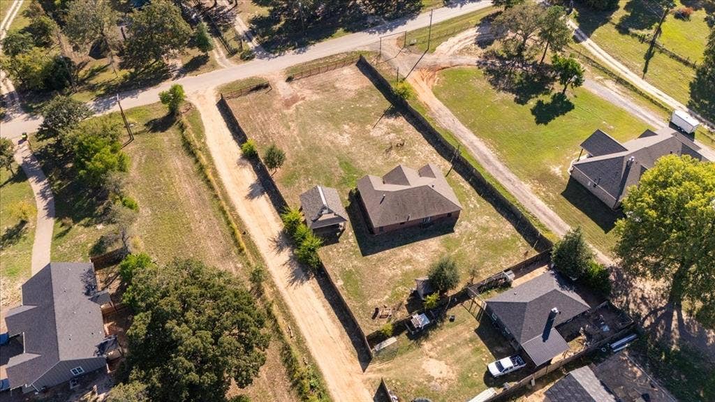 758 County Road 37, Tyler, TX 75706 758 County Road 37, Tyler, TX 75706