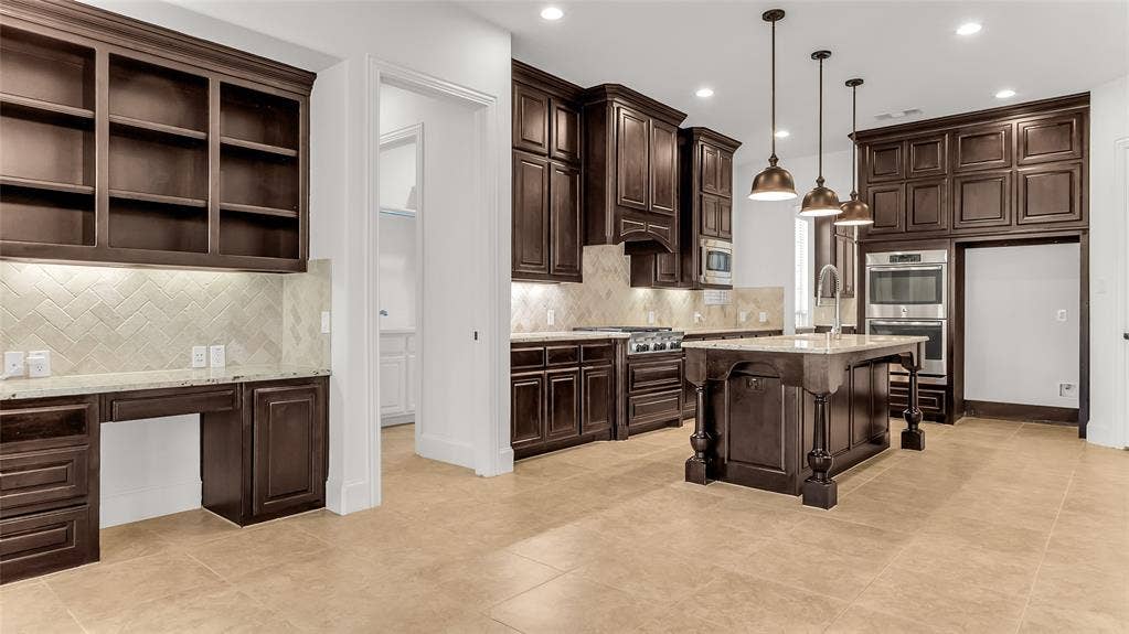 900 Blue Ridge Drive, Prosper, TX 75078 900 Blue Ridge Drive, Prosper, TX 75078