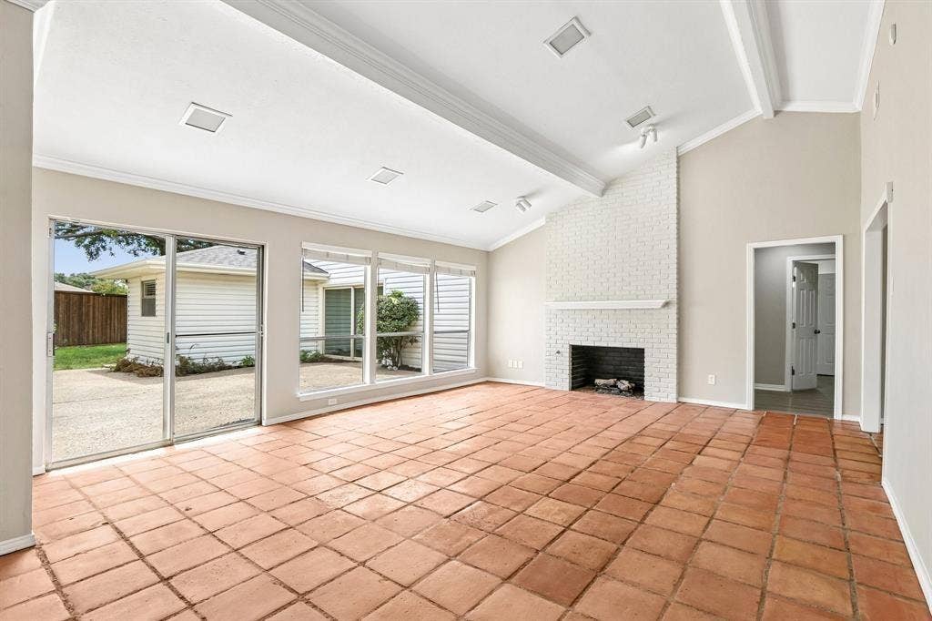 2840 Meadowbrook Drive, Plano, TX 75075 2840 Meadowbrook Drive, Plano, TX 75075