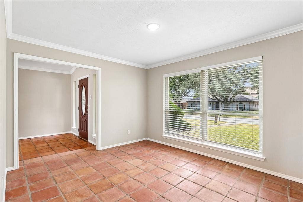 2840 Meadowbrook Drive, Plano, TX 75075 2840 Meadowbrook Drive, Plano, TX 75075