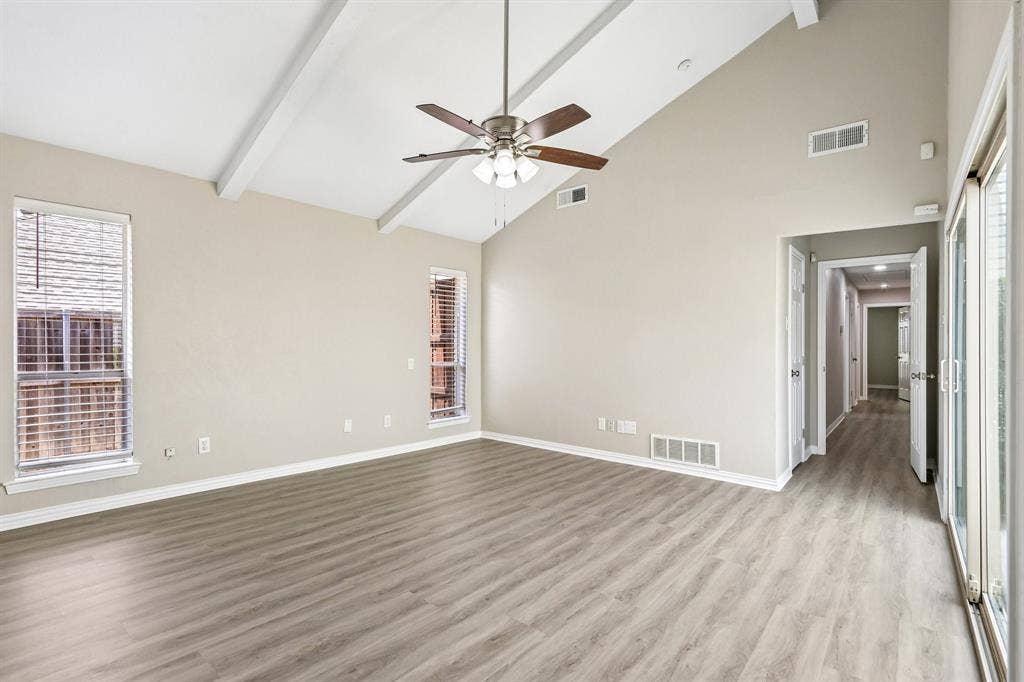 2840 Meadowbrook Drive, Plano, TX 75075 2840 Meadowbrook Drive, Plano, TX 75075