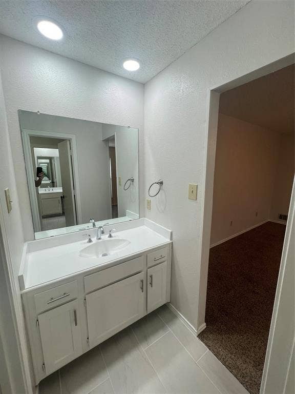 4517 Boston Drive, Plano, TX 75093 4517 Boston Drive, Plano, TX 75093