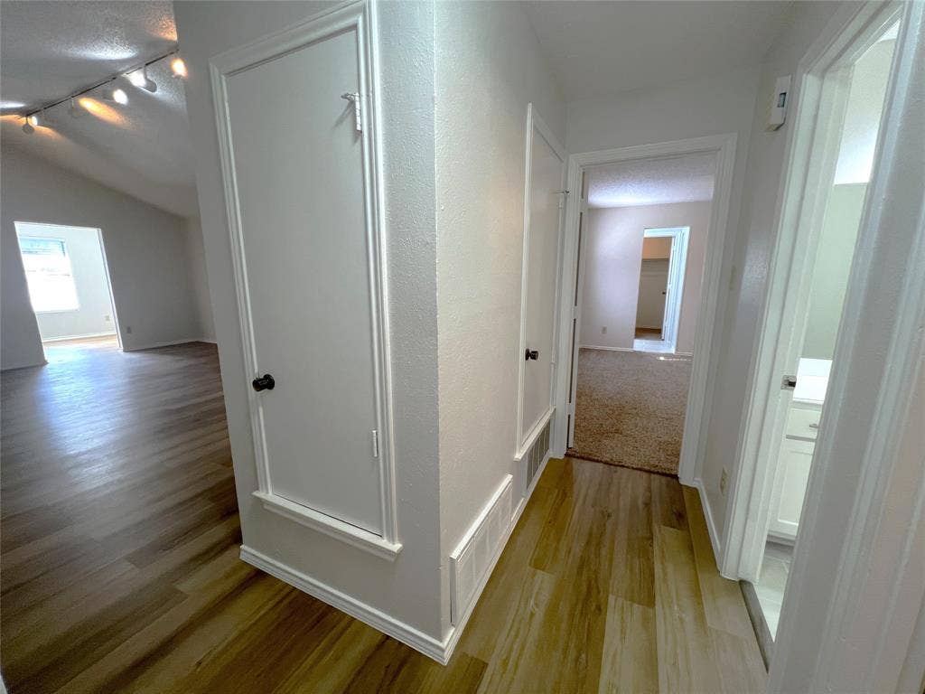 4517 Boston Drive, Plano, TX 75093 4517 Boston Drive, Plano, TX 75093