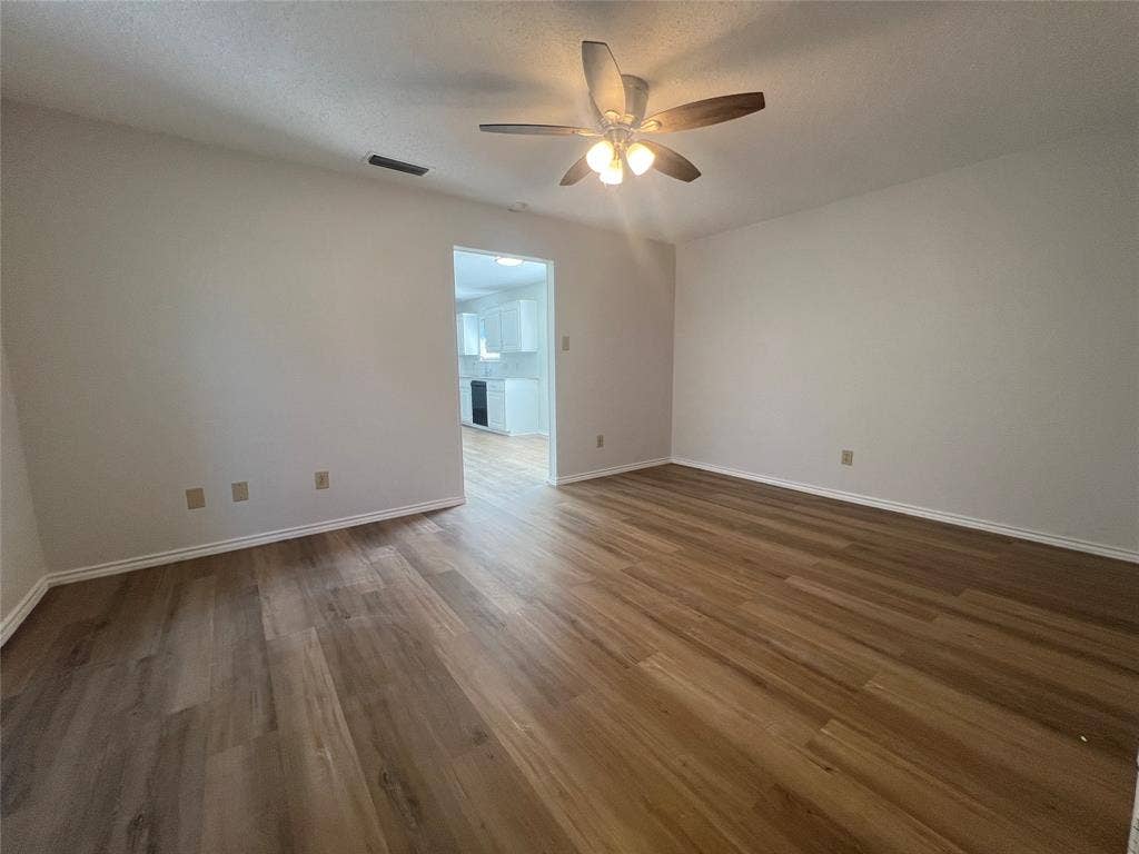 4517 Boston Drive, Plano, TX 75093 4517 Boston Drive, Plano, TX 75093
