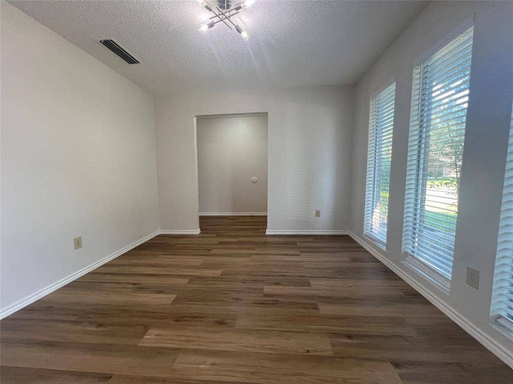 4517 Boston Drive, Plano, TX 75093 4517 Boston Drive, Plano, TX 75093