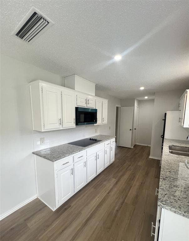 4517 Boston Drive, Plano, TX 75093 4517 Boston Drive, Plano, TX 75093