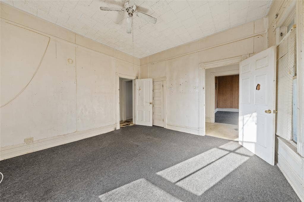 2225 Ross Avenue, Waco, TX 76706 2225 Ross Avenue, Waco, TX 76706