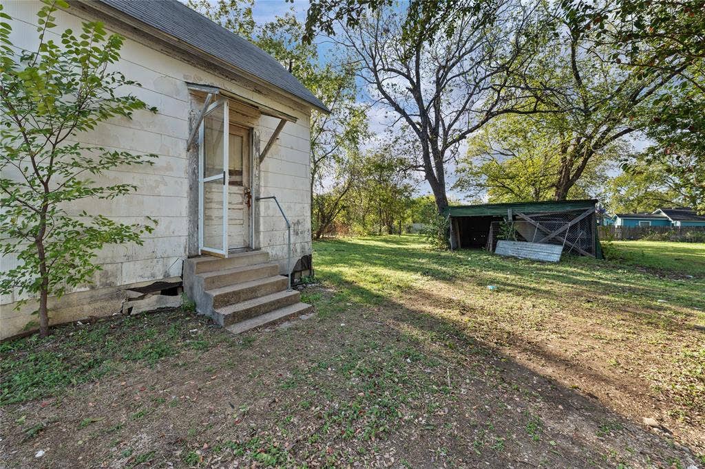 2225 Ross Avenue, Waco, TX 76706 2225 Ross Avenue, Waco, TX 76706