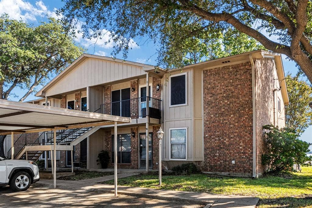 849 S Gun Barrel Lane, #G8, Gun Barrel City, TX 75156 849 S Gun Barrel Lane, #G8, Gun Barrel City, TX 75156
