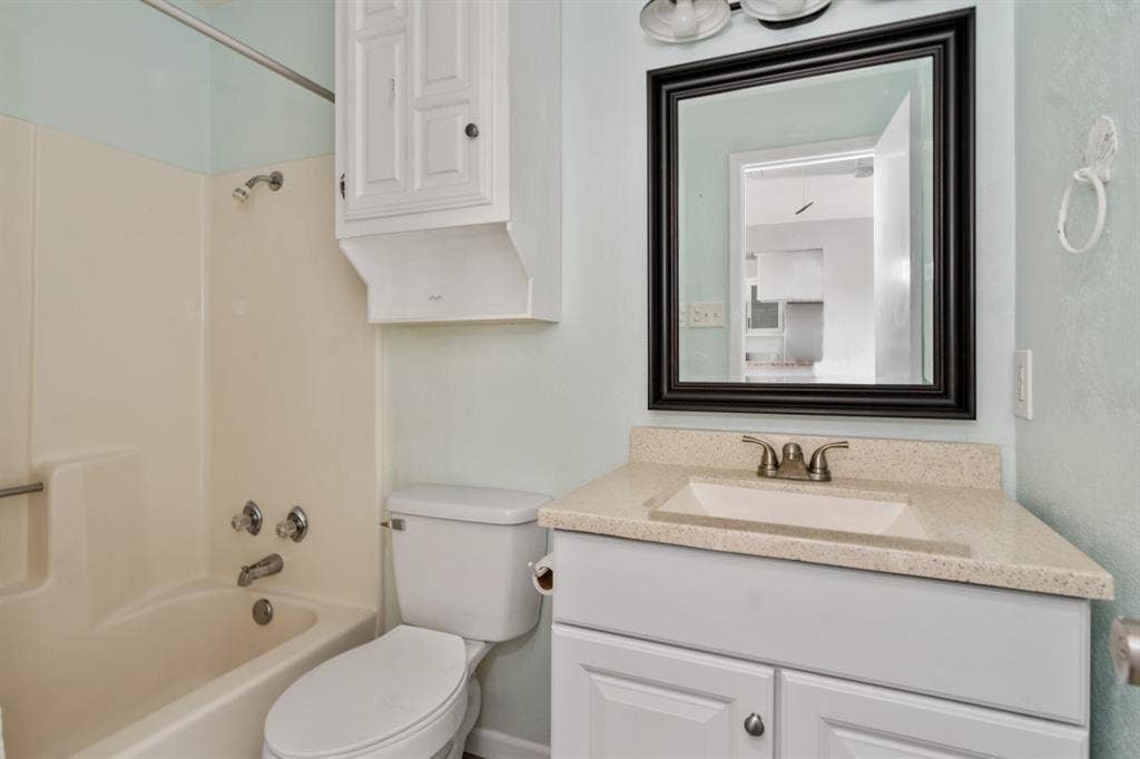 849 S Gun Barrel Lane, #G8, Gun Barrel City, TX 75156 849 S Gun Barrel Lane, #G8, Gun Barrel City, TX 75156