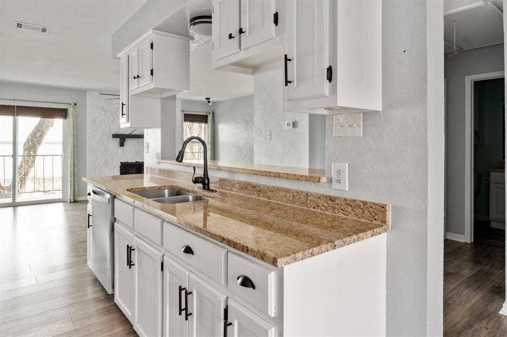 849 S Gun Barrel Lane, #G8, Gun Barrel City, TX 75156 849 S Gun Barrel Lane, #G8, Gun Barrel City, TX 75156
