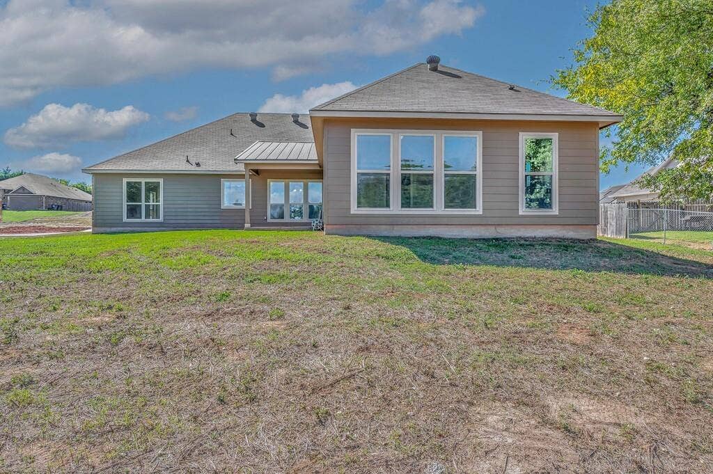 310 Milky Way, Bruceville, TX 76630 310 Milky Way, Bruceville, TX 76630