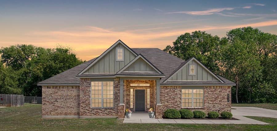 Property photo for 310 Milky Way, Bruceville, TX