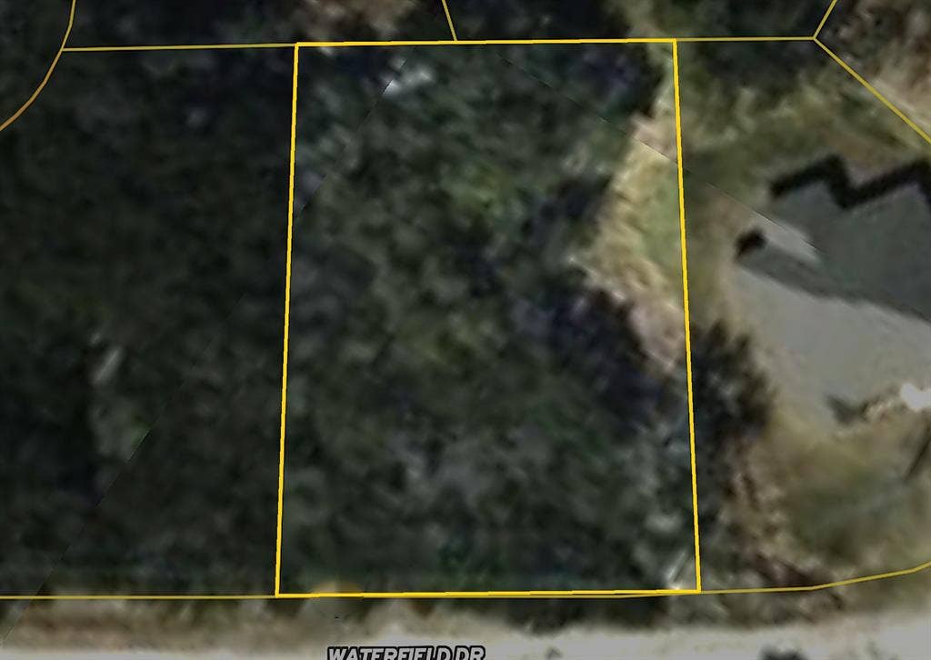 4912 Waterfield Drive, Granbury, TX 76048 4912 Waterfield Drive, Granbury, TX 76048