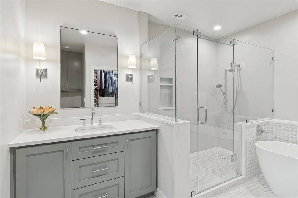 3400 Welborn Street, #423, Dallas, TX 75219 3400 Welborn Street, #423, Dallas, TX 75219