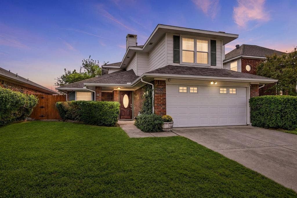 2524 Brooke Trail, Carrollton, TX 75006 Welcome Home to 2524 Brooke Trail.