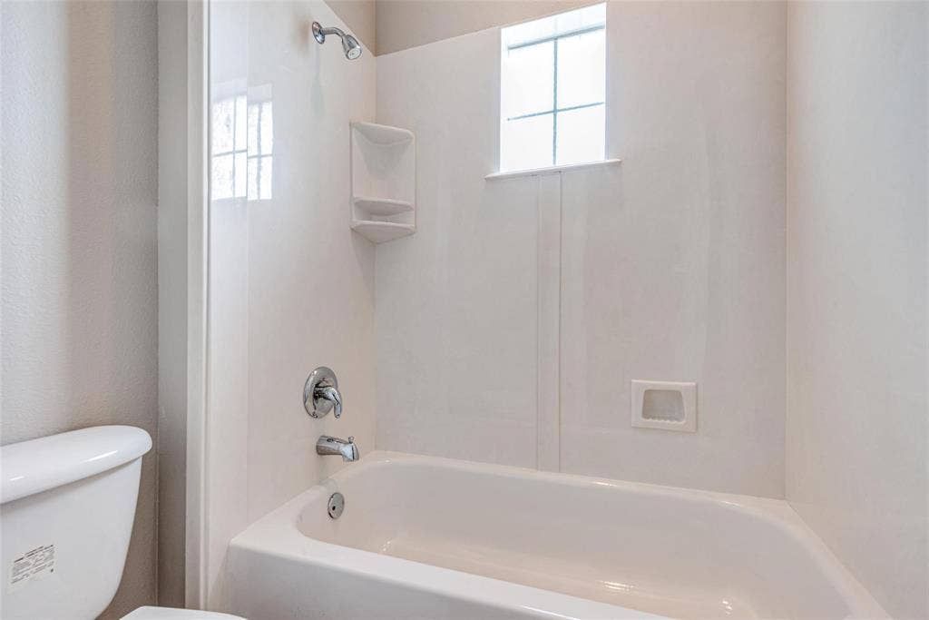 2529 Corbeau Drive, Irving, TX 75038 2529 Corbeau Drive, Irving, TX 75038