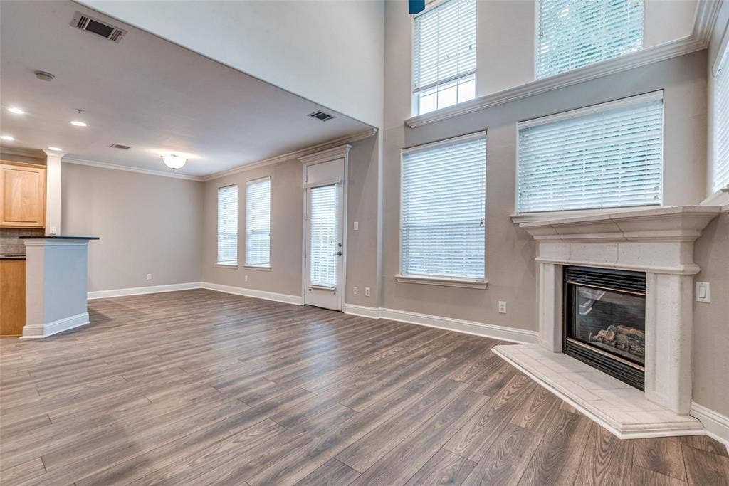 2529 Corbeau Drive, Irving, TX 75038 2529 Corbeau Drive, Irving, TX 75038