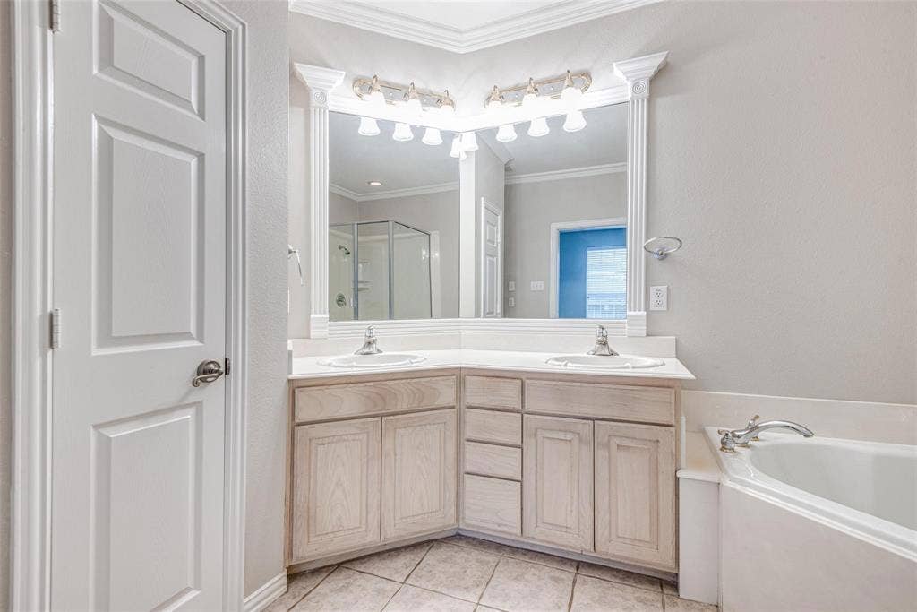 2529 Corbeau Drive, Irving, TX 75038 2529 Corbeau Drive, Irving, TX 75038