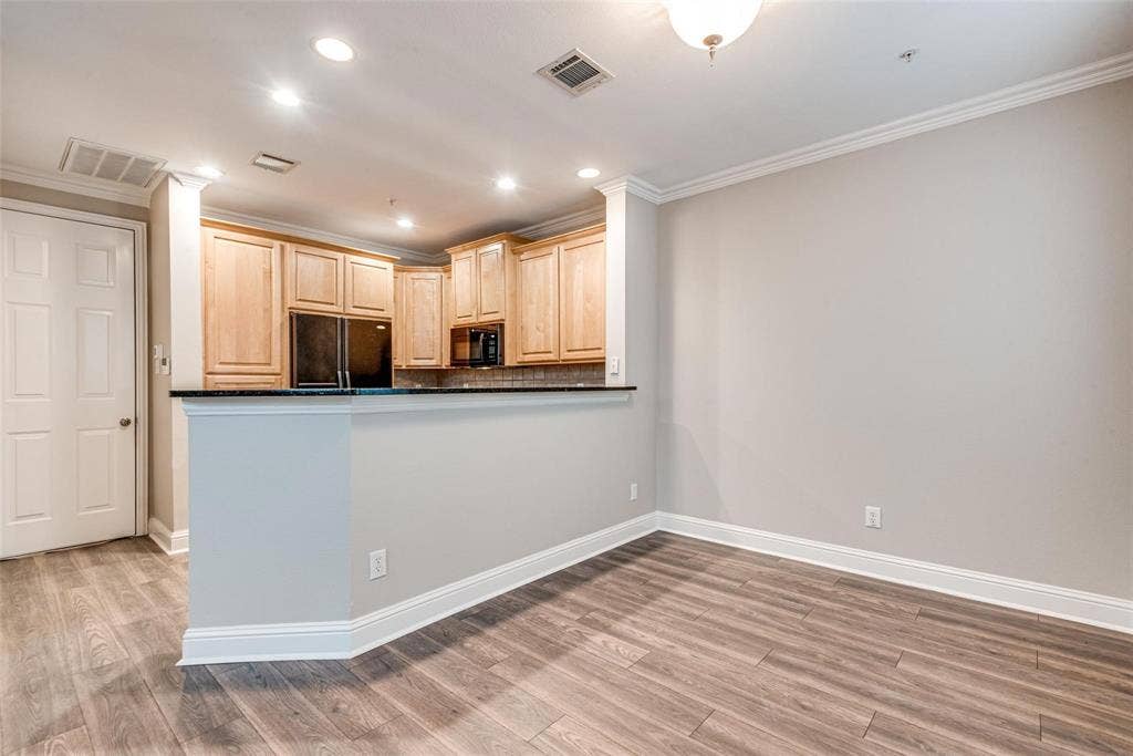 2529 Corbeau Drive, Irving, TX 75038 2529 Corbeau Drive, Irving, TX 75038