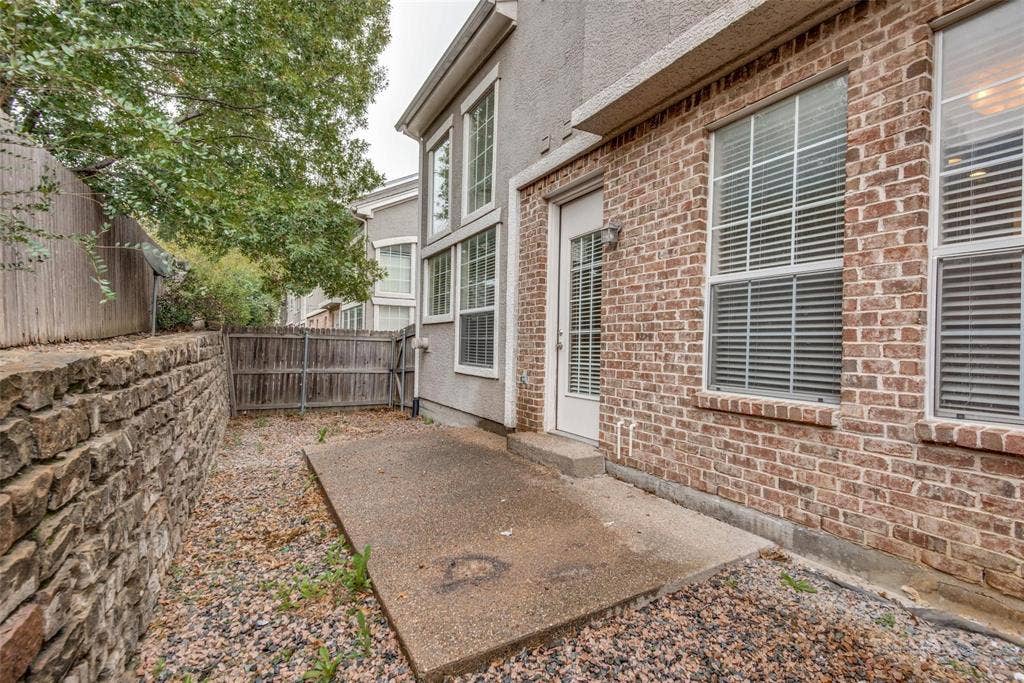 2529 Corbeau Drive, Irving, TX 75038 2529 Corbeau Drive, Irving, TX 75038