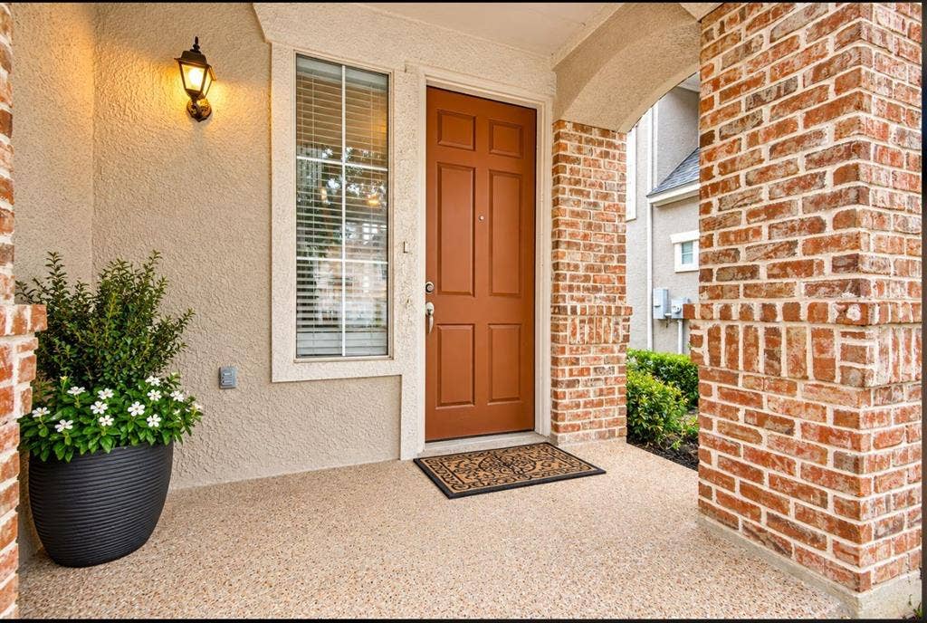 2529 Corbeau Drive, Irving, TX 75038 2529 Corbeau Drive, Irving, TX 75038