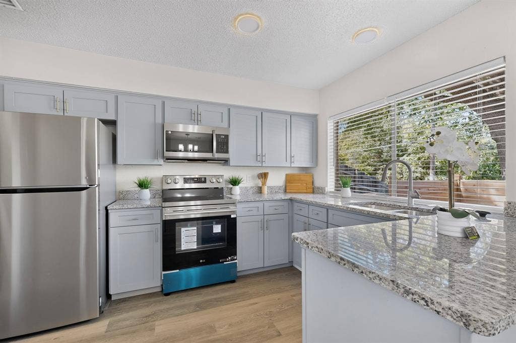 7131 Al Patterson Drive, Dallas, TX 75241 7131 Al Patterson Drive, Dallas, TX 75241