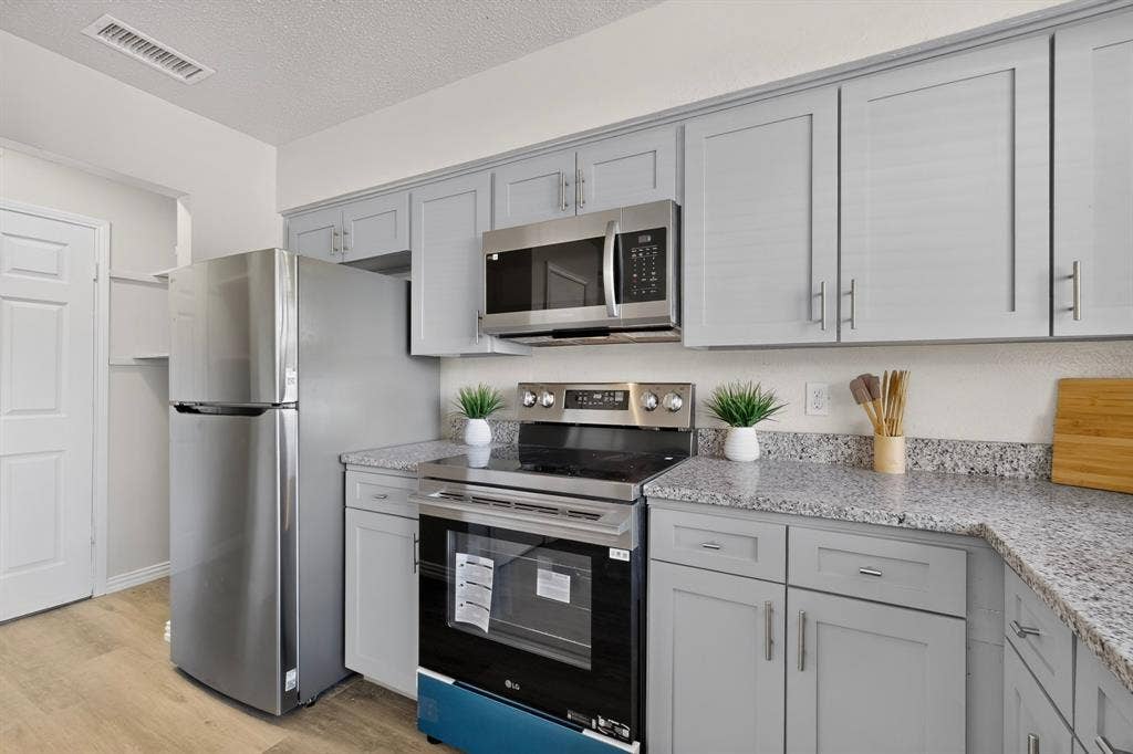 7131 Al Patterson Drive, Dallas, TX 75241 7131 Al Patterson Drive, Dallas, TX 75241