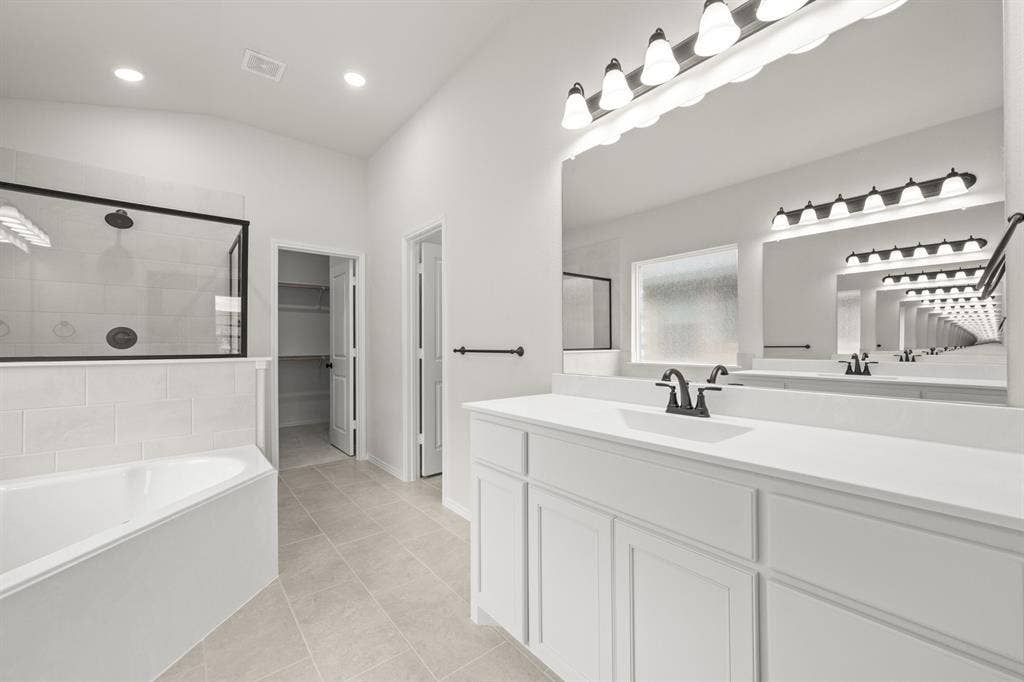2821 Holstein Drive, Midlothian, TX 76065 Concept 2795 - Primary Bathroom