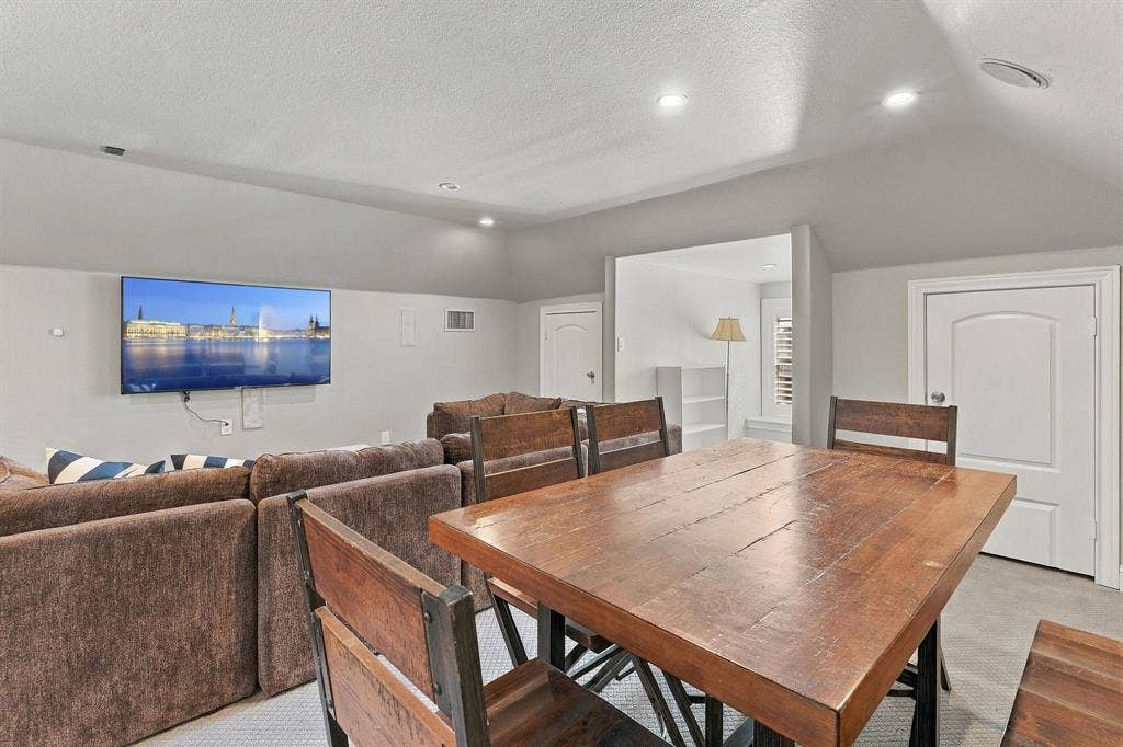 510 E Malone Street, Celina, TX 75009 Vaulted ceilings, recessed lighting, and multi-panel interior doors