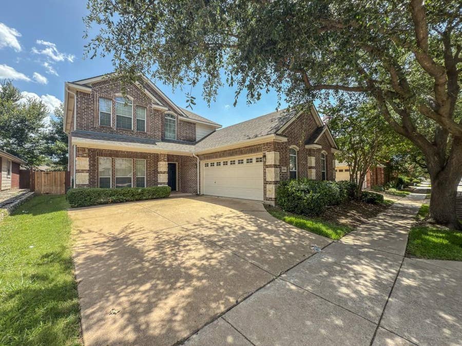 Property photo for 8005 White Stallion Trail, McKinney, TX