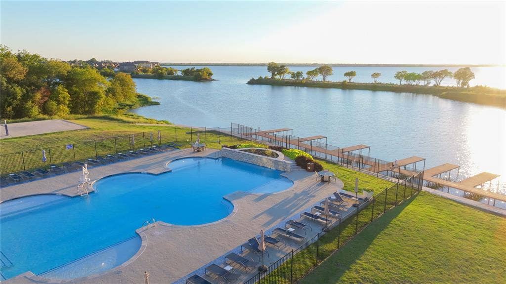 411 Aqua Court, Heath, TX 75126 Beazer Homes Heath Golf & Yacht Club