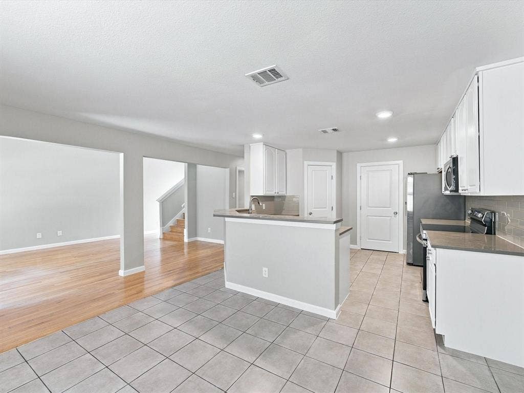2029 Smokey Mountain Trail, Mesquite, TX 75149 2029 Smokey Mountain Trail, Mesquite, TX 75149