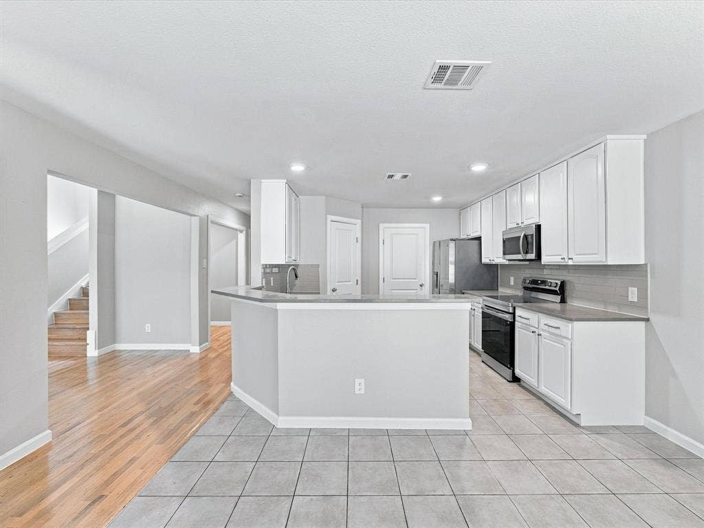 2029 Smokey Mountain Trail, Mesquite, TX 75149 2029 Smokey Mountain Trail, Mesquite, TX 75149