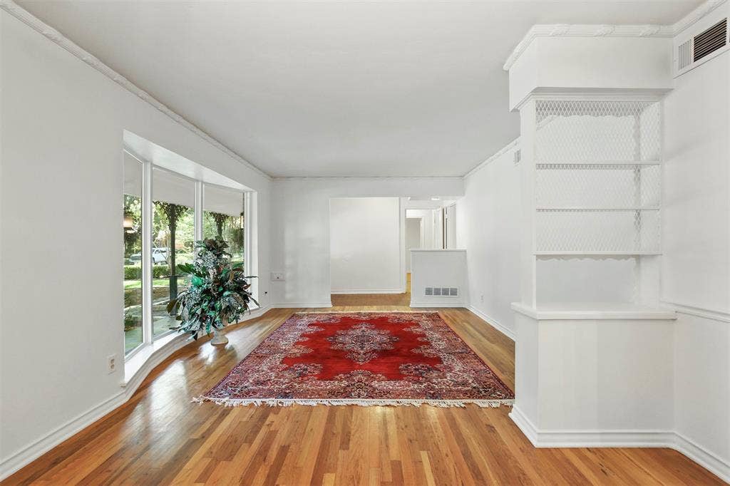 3510 Princess Lane, Dallas, TX 75229 3510 Princess Lane, Dallas, TX 75229