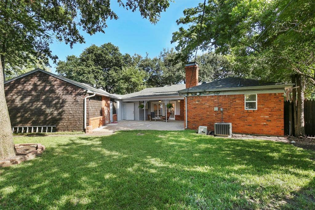 3510 Princess Lane, Dallas, TX 75229 3510 Princess Lane, Dallas, TX 75229