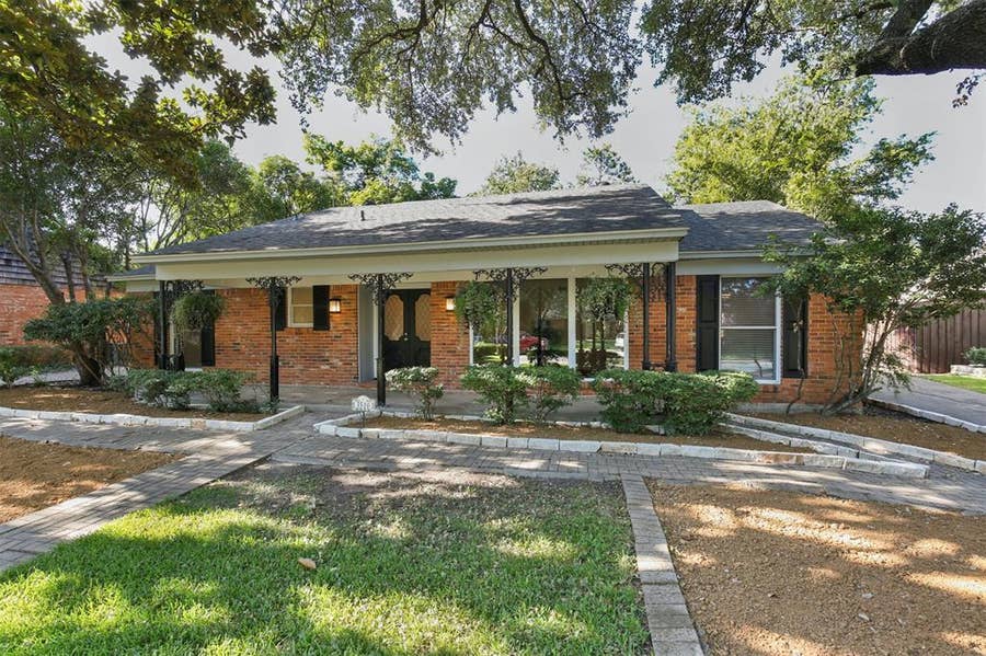 Property photo for 3510 Princess Lane, Dallas, TX