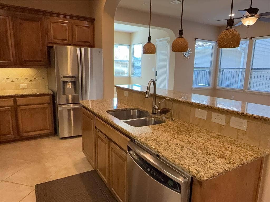 8101 Keechie Drive, McKinney, TX 75070 8101 Keechie Drive, McKinney, TX 75070