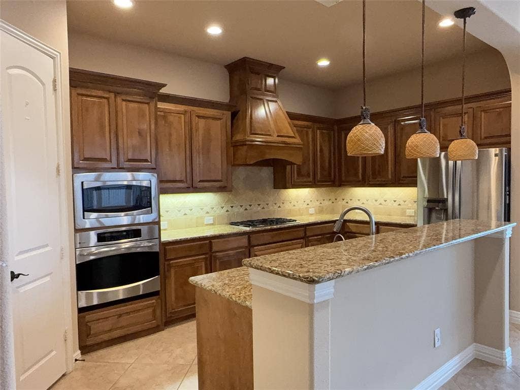 8101 Keechie Drive, McKinney, TX 75070 8101 Keechie Drive, McKinney, TX 75070