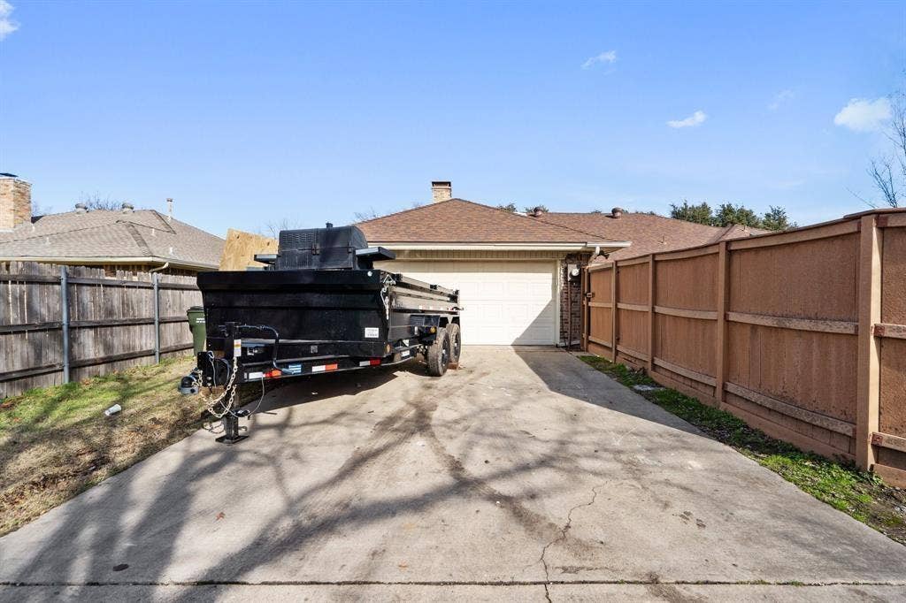 4012 Camino Drive, Plano, TX 75074 4012 Camino Drive, Plano, TX 75074