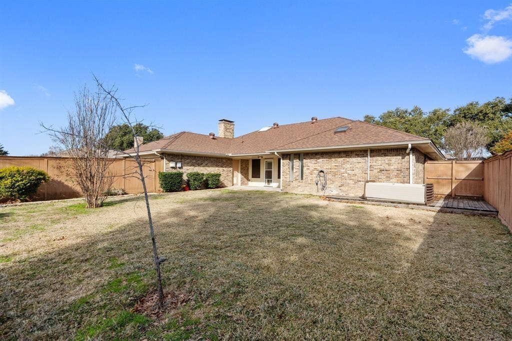 4012 Camino Drive, Plano, TX 75074 4012 Camino Drive, Plano, TX 75074