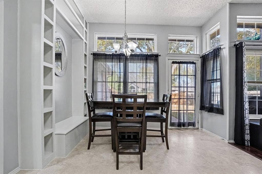 805 Nafus Street, Cedar Hill, TX 75104 805 Nafus Street, Cedar Hill, TX 75104